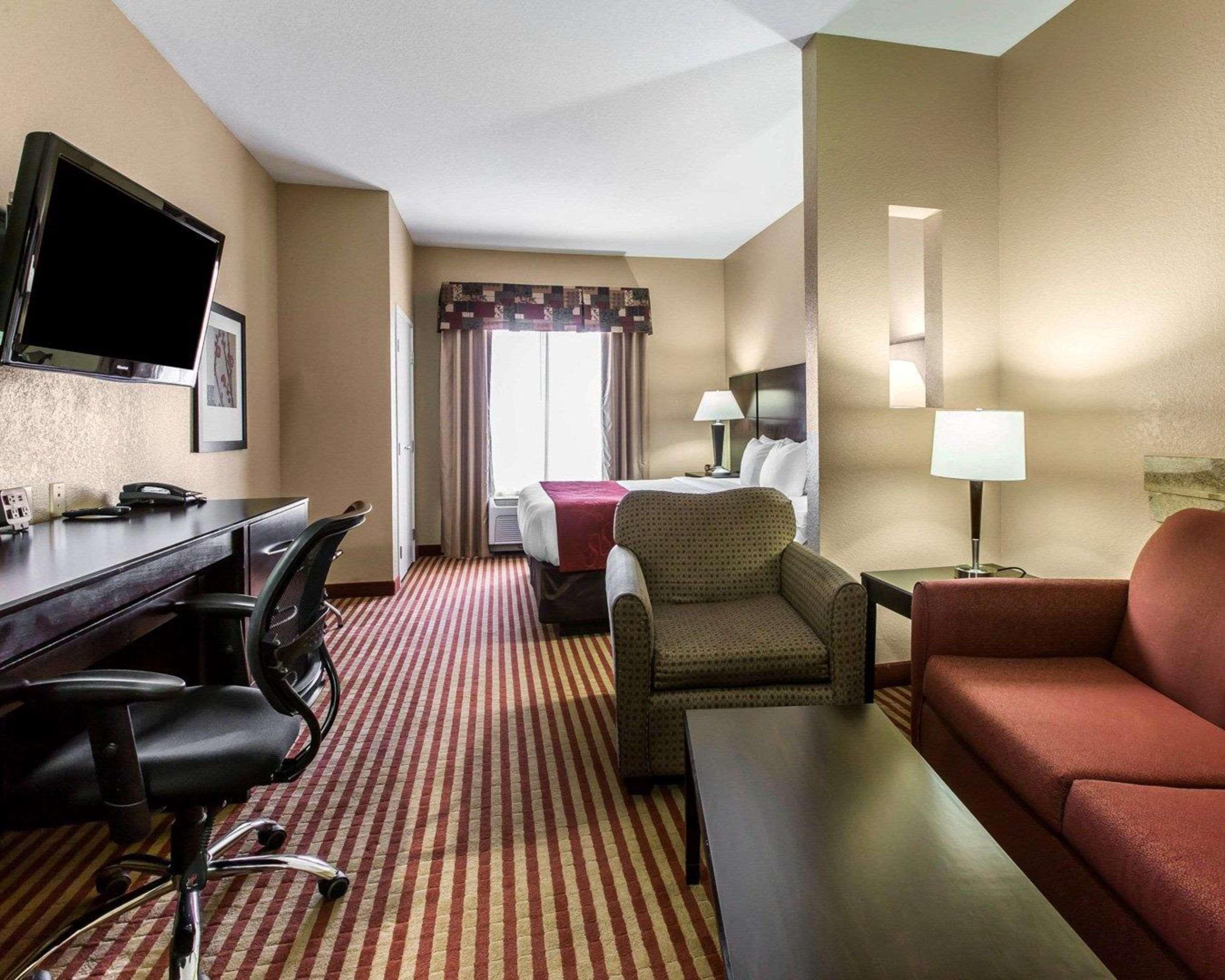 Comfort Suites Waycross Exterior foto